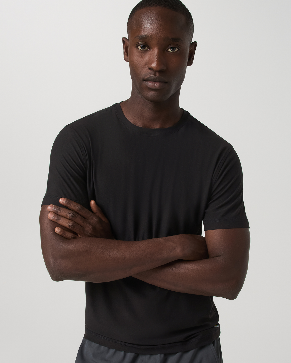 Vuori Strato Tech Tee - Black, fabric detail