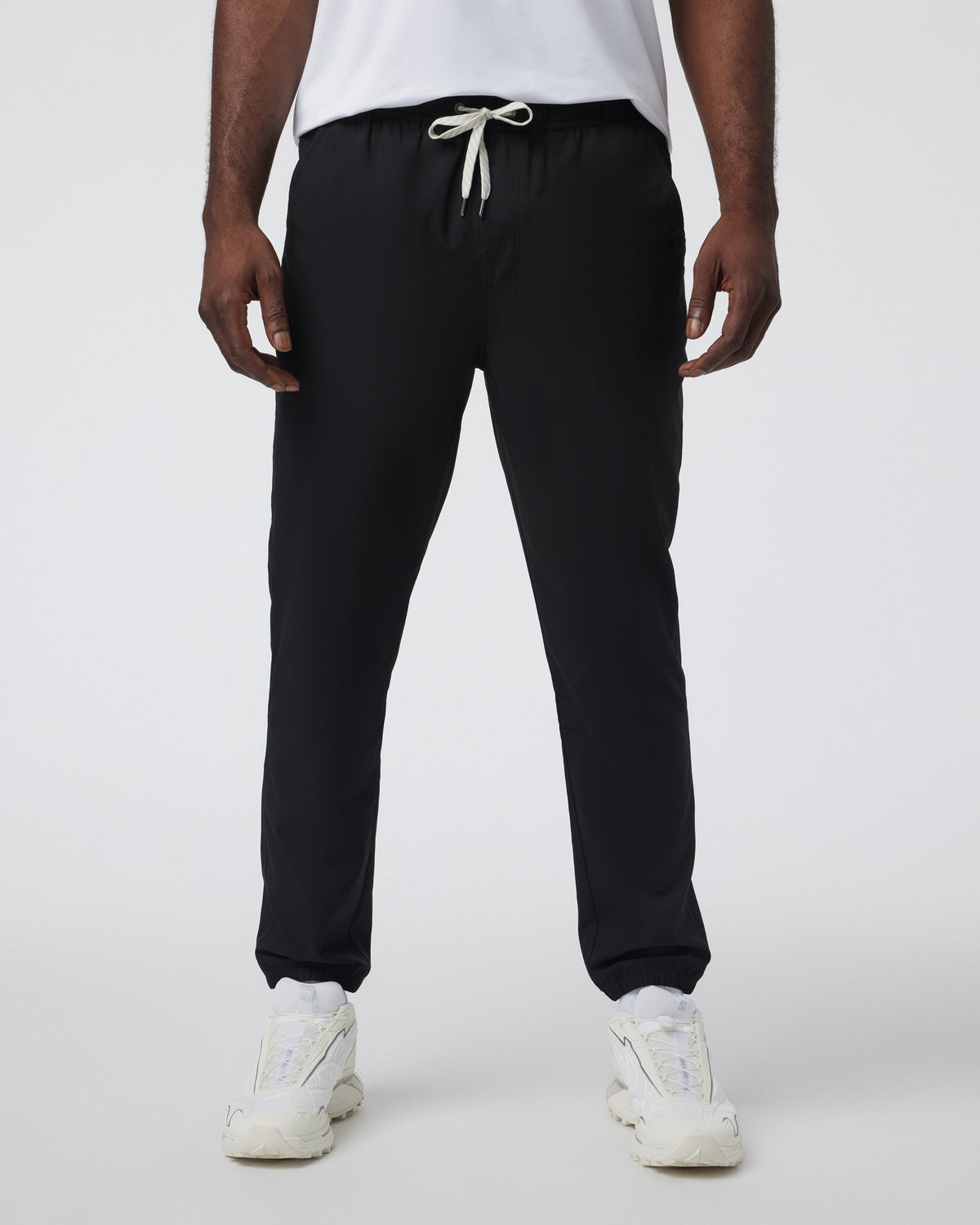 Vuori Kore Jogger Lined 28" - Black, front