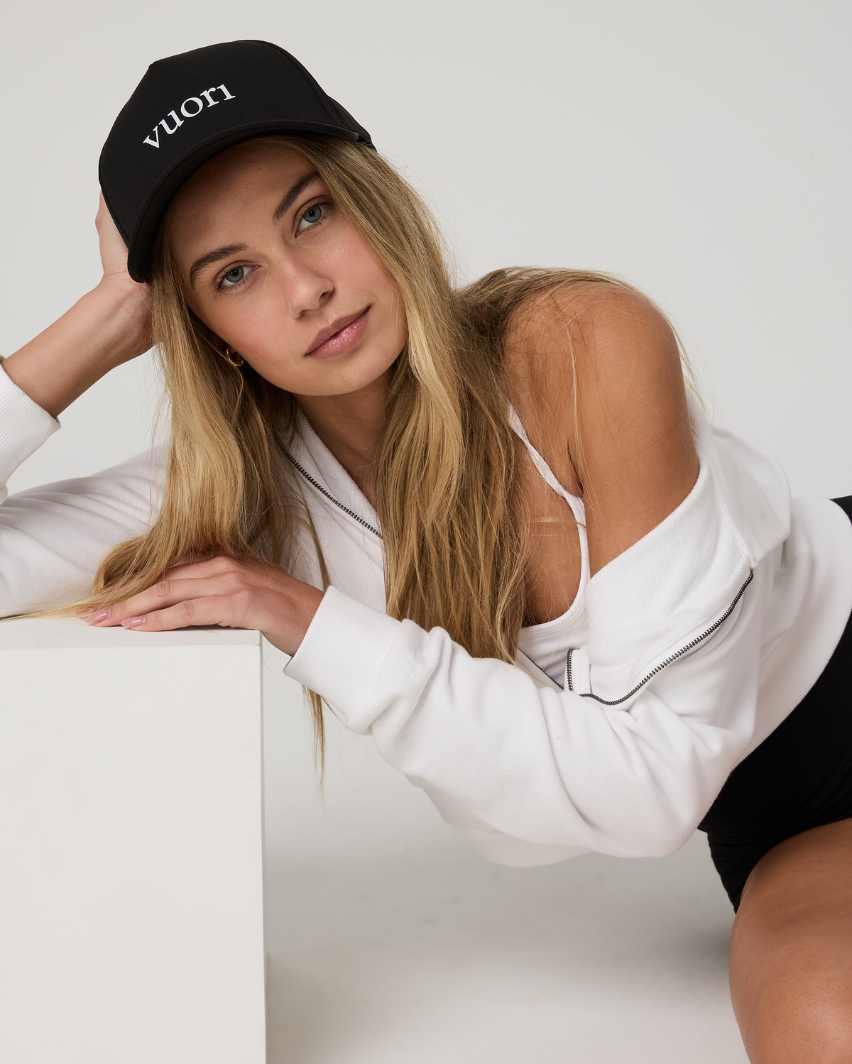 Vuori Wordmark Water Tech Hat - Black