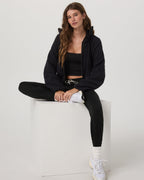 Vuori Performance Jogger Long in Black Heather - creative shot