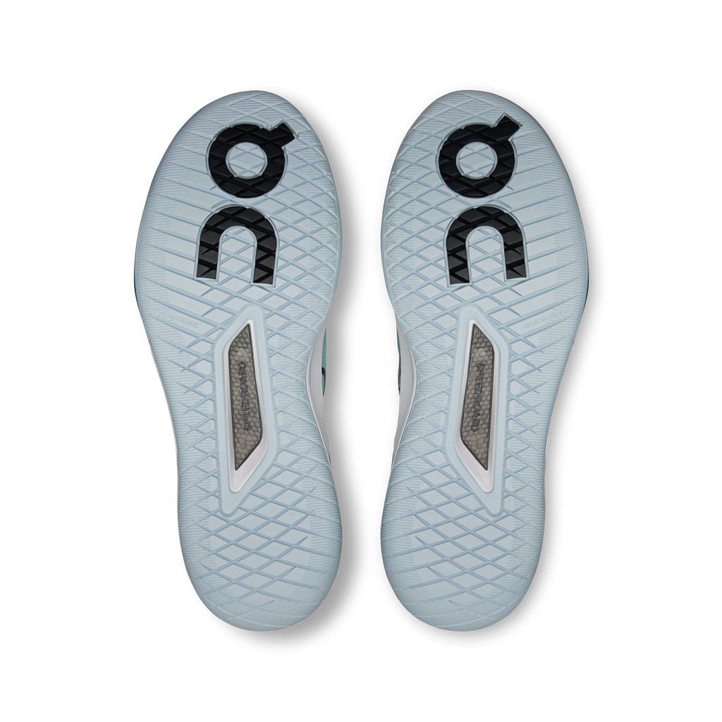 On THE ROGER Pro 3 Men's Brook/Neem
